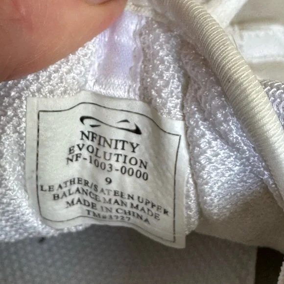 Nfinity Evolution Womens Size 9 - Picture 6 of 7